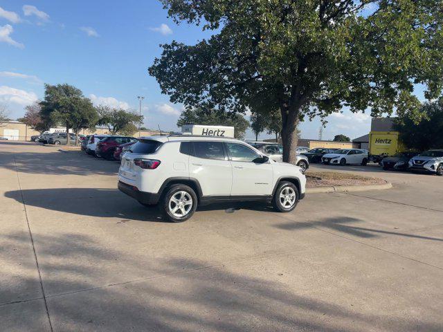 2023 jeep compass latitude
