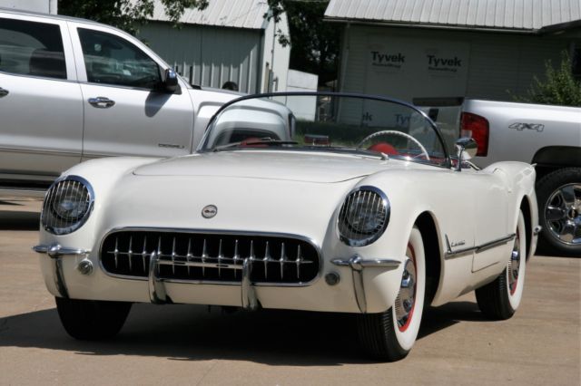 1954 corvette polo white on red, nicely restored