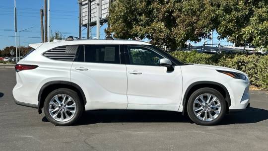 2023 Toyota Highlander