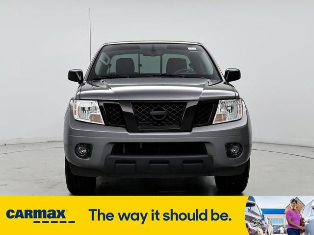 2020 nissan frontier sv
