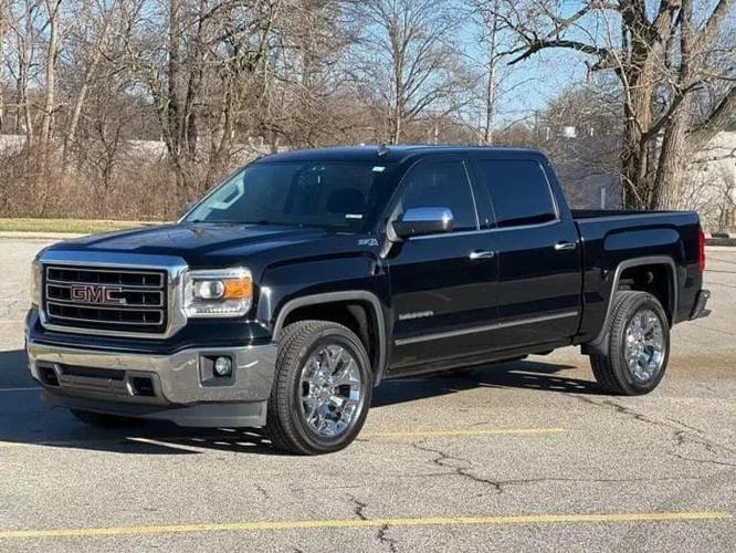2014 gmc sierra 1500 crew cab slt pickup 4d 5 3/4 ft in kirtland hills, ohio