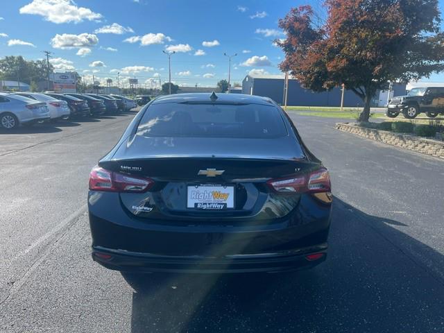 2022 chevrolet malibu fwd lt