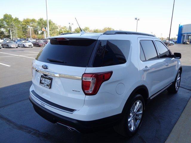 2018 ford explorer xlt