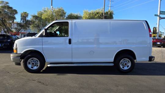 2022 GMC Savana