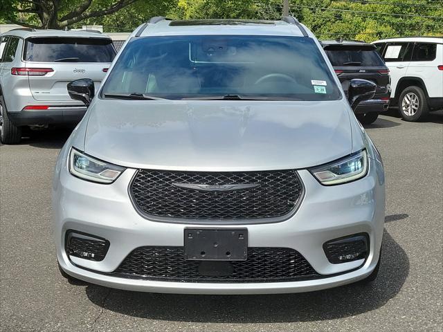 2023 chrysler pacifica limited awd