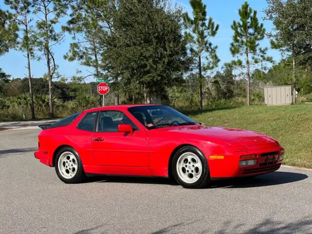 1986 porsche 944 turbo coupe red rwd 8,800 original miles
