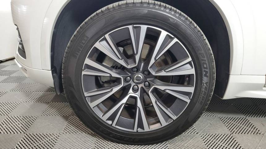 2022 volvo xc90 t6 momentum 7-passenger