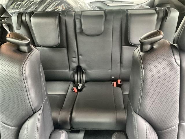 2024 subaru ascent limited 7-passenger