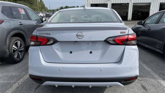 2024 Nissan Versa 1.6 sr