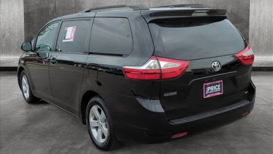 2017 toyota sienna