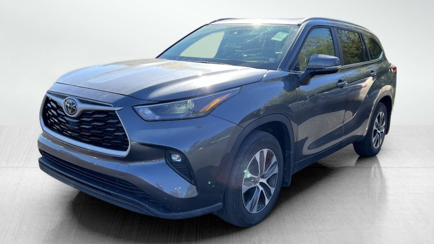 2023 toyota highlander xle