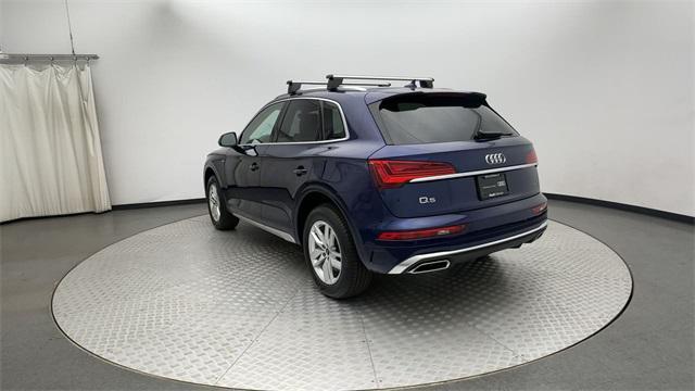 2024 audi q5 45 s line premium