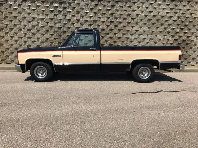 1984 gmc sierra classic *all original*
