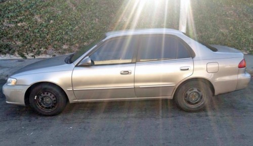 2001 toyota corolla le in california by owner