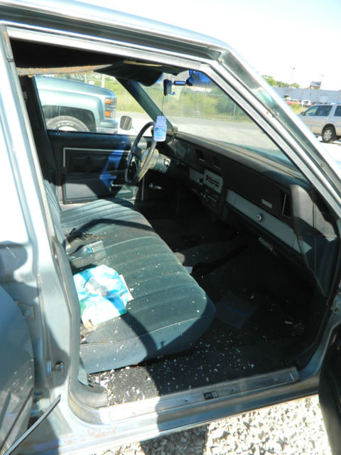 chevrolet impala sedan 4.3l v-6 efi automatic, model year 1985