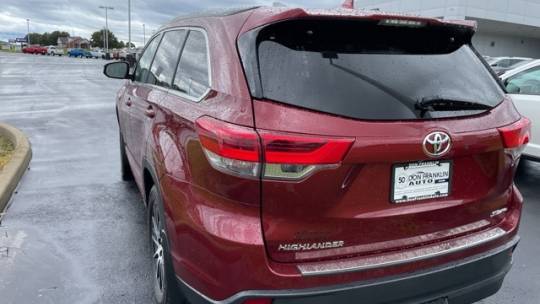 2017 toyota highlander xle