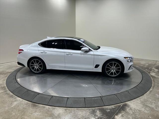 2022 genesis g70 2.0t awd