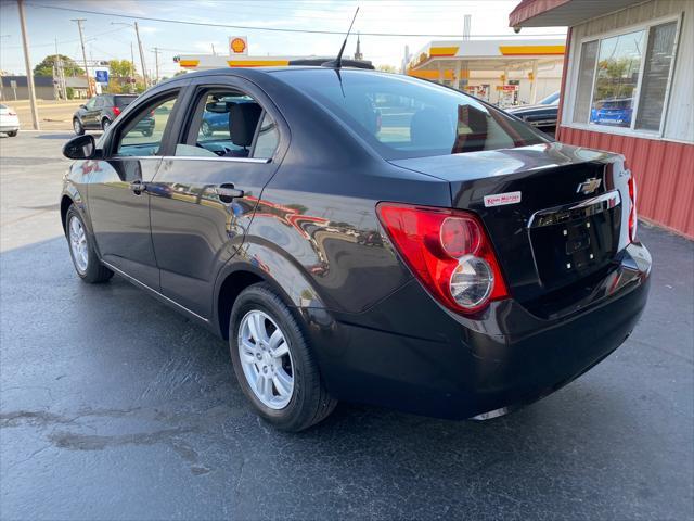 2014 chevrolet sonic lt