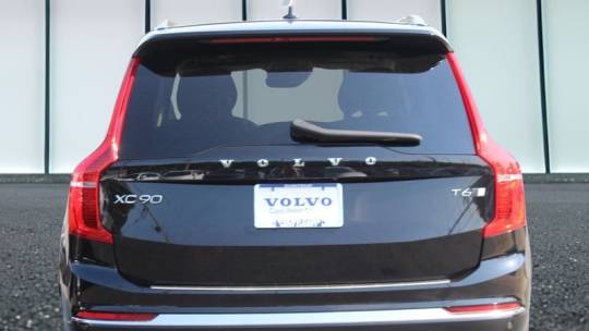 2022 volvo xc90 t6 inscription 6-passenger