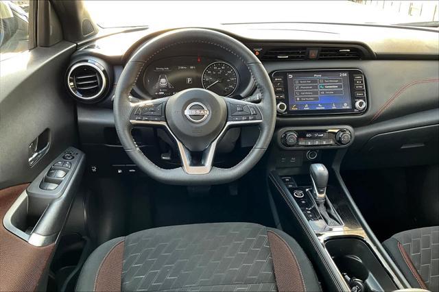 2024 nissan kicks sr