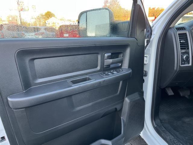 2022 ram 1500 tradesman