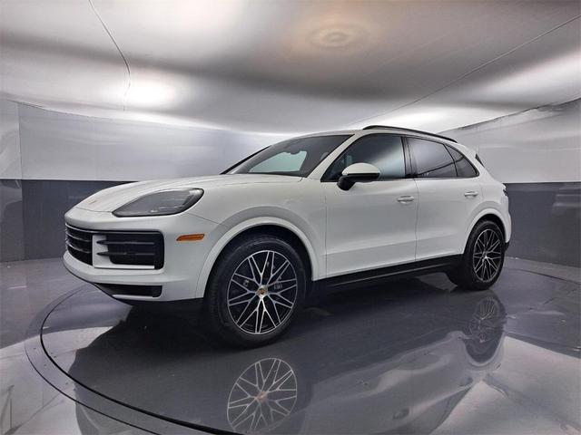 2024 porsche cayenne base