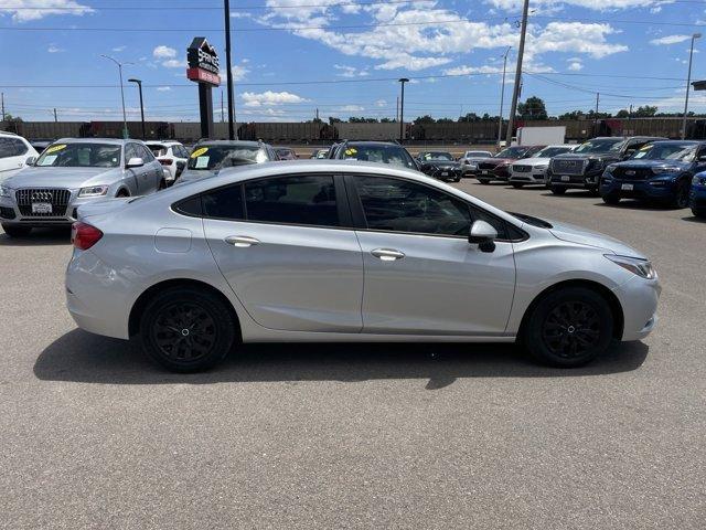 2018 chevrolet cruze ls