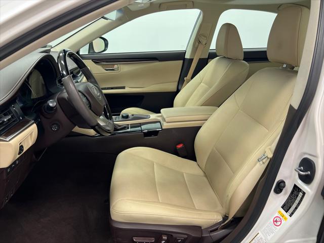 2017 lexus es 350 base