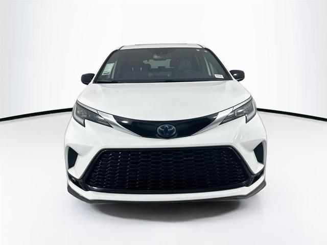 2022 toyota sienna xse 7 passenger