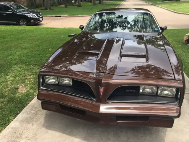 1977 pontiac firebird formula – with only 1200 miles on rebuilt motor