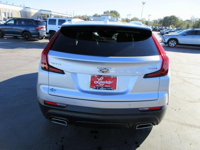 2022 cadillac xt4 luxury
