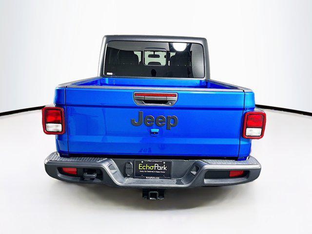 2023 jeep gladiator sport s