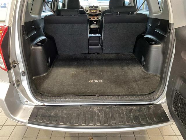 2011 toyota rav4 sport
