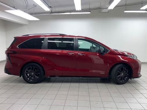 2021 toyota sienna