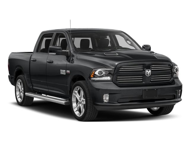 2017 ram 1500 night crew cab 4x4 5'7' box
