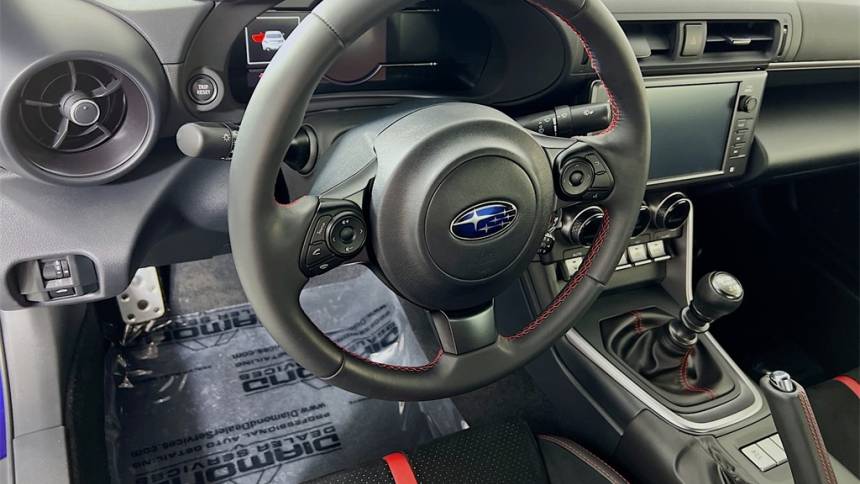 2022 subaru brz limited