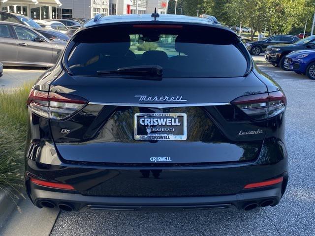 2021 maserati levante base