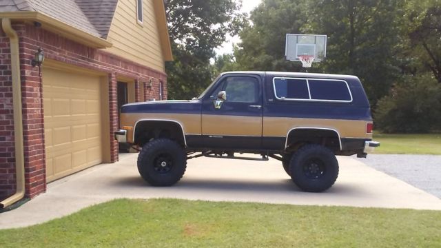 1991 k5 blazer. last year of square body! 7,332 produced in 1991