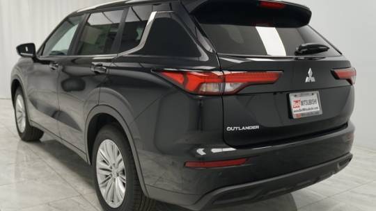 2024 mitsubishi outlander es