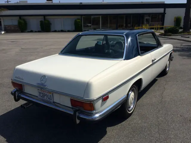 1971 mercedes benz 250c coupe - rare factory two tone, floor shift with sunroof