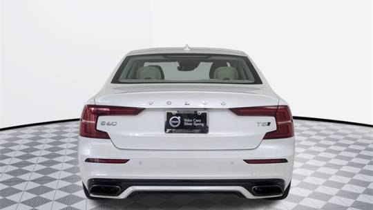 2021 volvo s60 t5 momentum