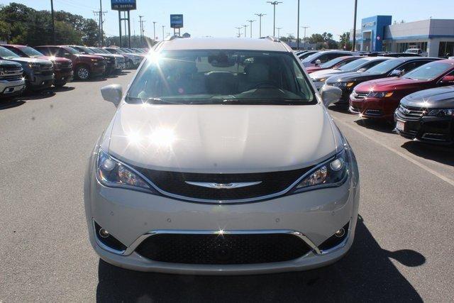 used 2017 chrysler pacifica touring-l plus milford, de 19963 for sale in milford, delaware