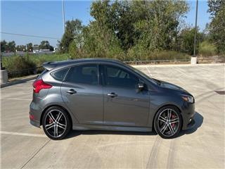 2018 Ford Focus (North America) st