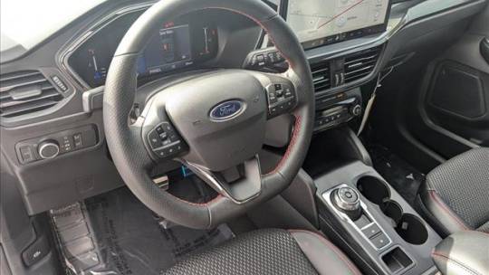 new 2024 ford escape st-line fwd