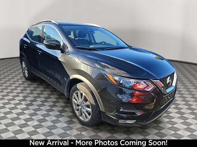 2021 nissan rogue sport sv