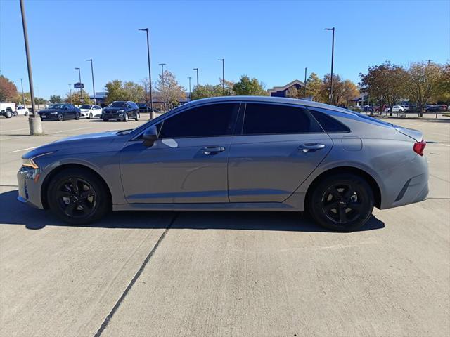 2022 kia k5 lx