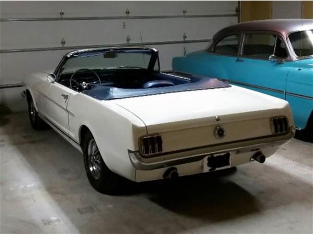 1965 ford mustang