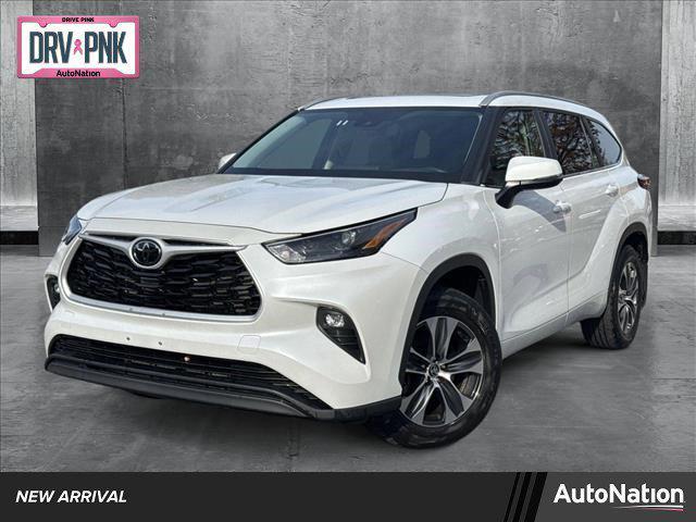 2023 toyota highlander xle
