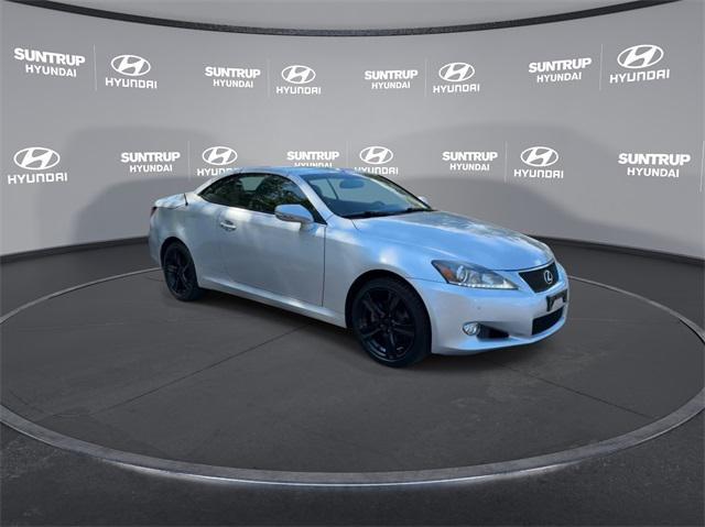 2012 lexus is 250c base