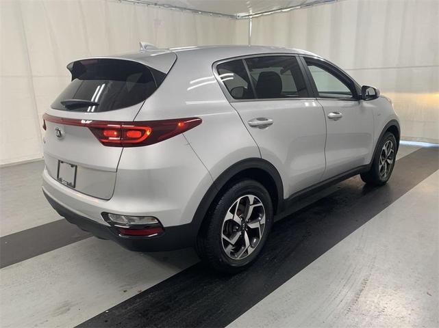 2022 kia sportage lx